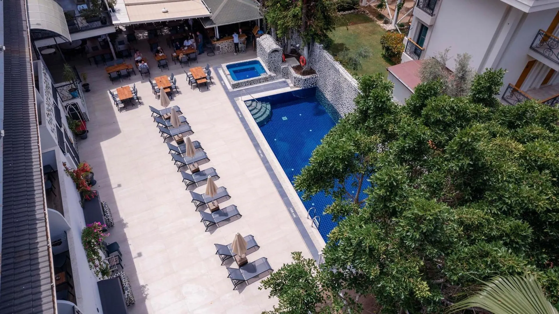 Tonoz Beach Hotel Oludeniz 3*,
