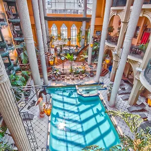 **** Hotel Plaza Canada